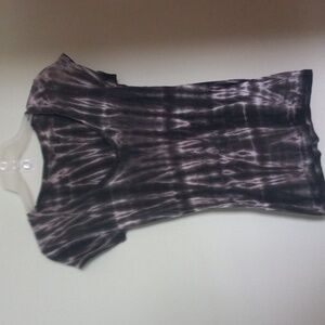 No tags black tie dye baby tee super low neckline small?